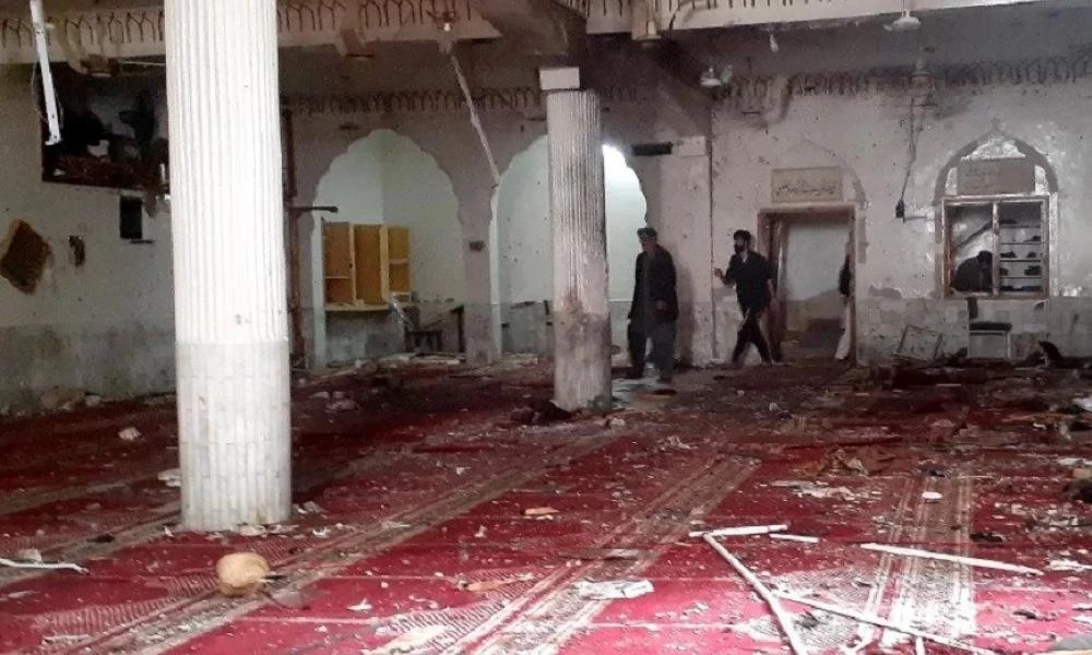 Πακιστάν: Στους 58 οι νεκροί και 200 οι τραυματίες από επίθεση του Ισλαμικού Κράτους σε τέμενος